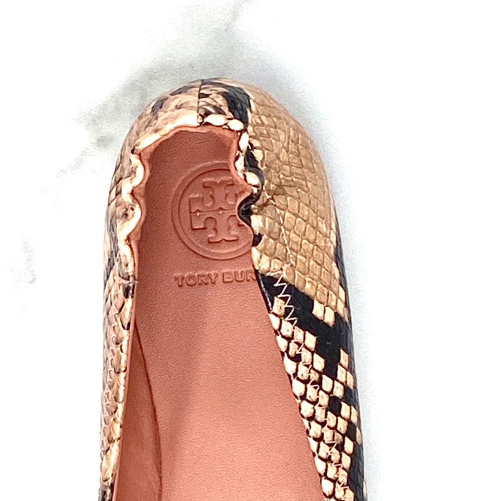 Minnie Travel Ballet Flat, Embossed Leather - Picture 5 of 6